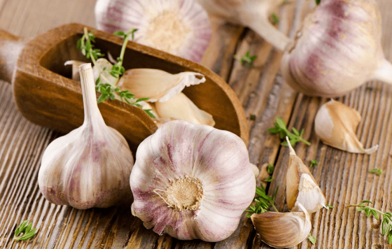 garlic to eliminate parasites
